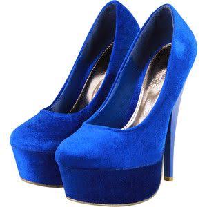 اللون الازرق في المنام في الحذاء